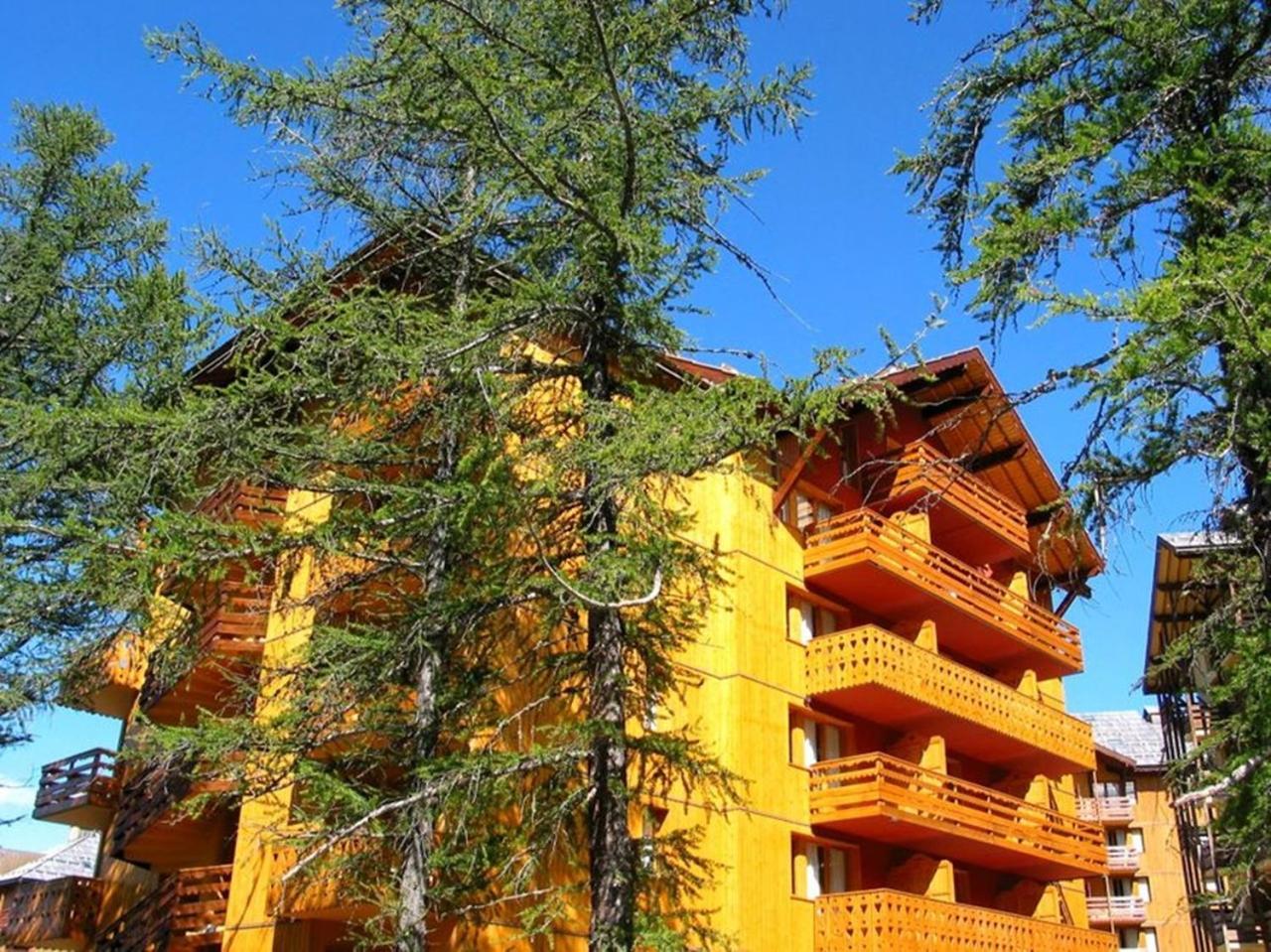 Vacancéole - Résidence Vega Risoul Exterior foto